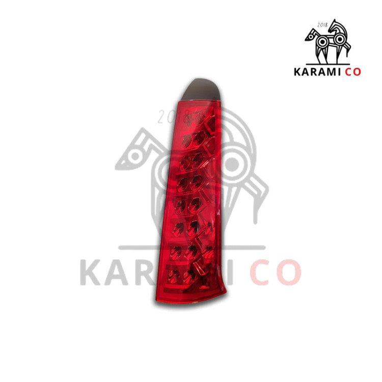 چراغ عقب روی ستون راست اچ سی کراس