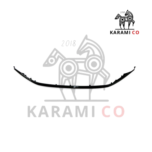 زه جلو پنجره لاماری